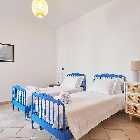 Il Corallo Rosso Apartment *